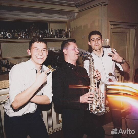 Услуги саксофониста