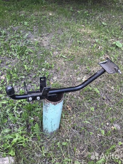 Фаркоп на ниву urban