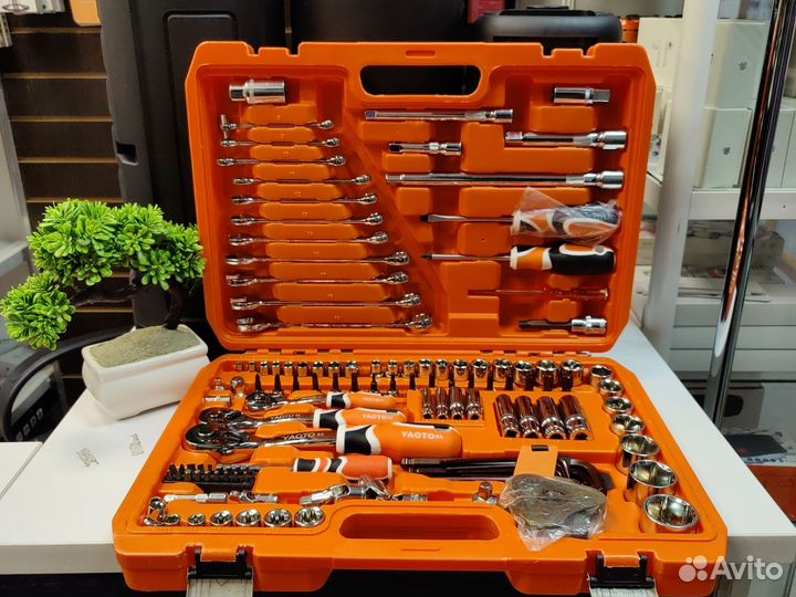 Набор инструментов yaoto 121 предмет