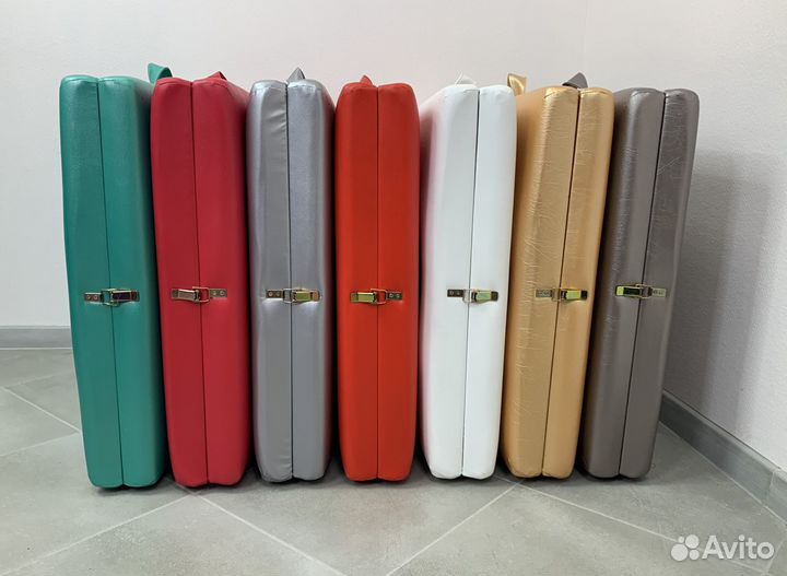 Массажная кушетка