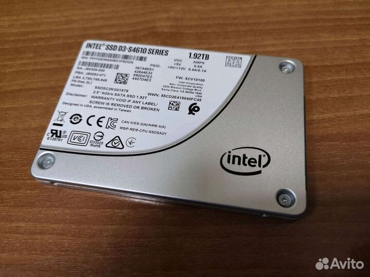 SSD диск Intel 2.5