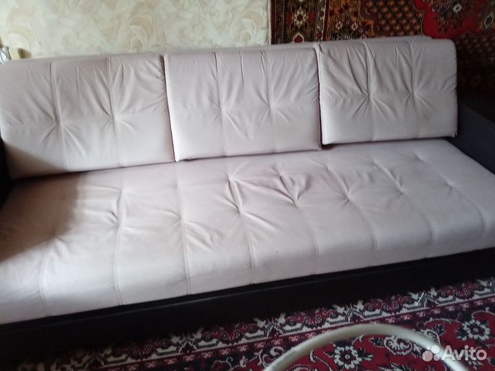 Диван бу