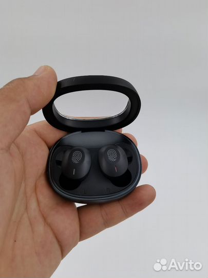 Беспроводные наушники. Earldom TWS26