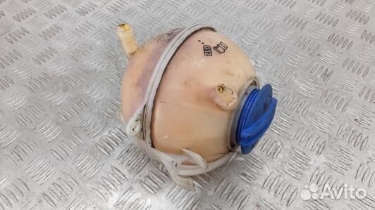 Бачок расширительный volkswagen passat B7 (DSV19NP