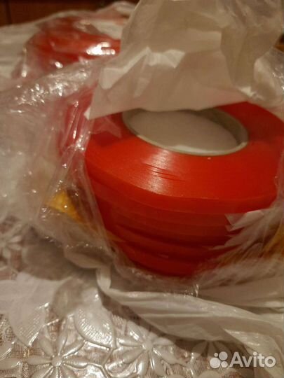 Двухсторонний скотч красный