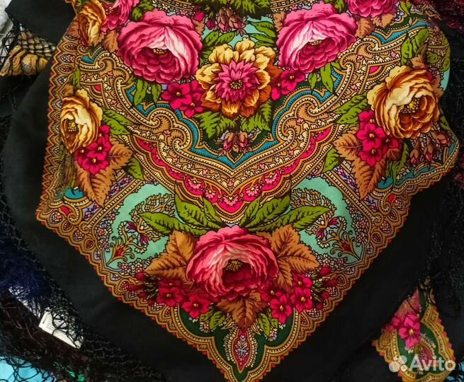 Павловопосадская шаль