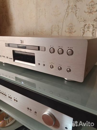 Marantz super audio CD/DVD player dv-7001