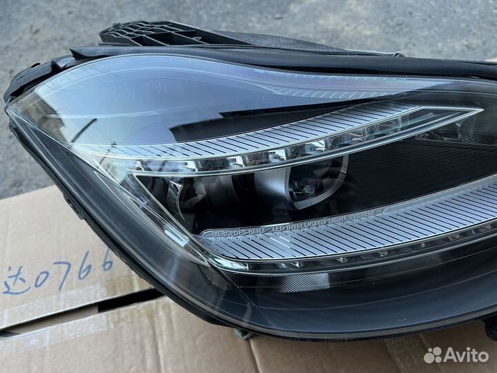 Фара левая CLS W218 три блока