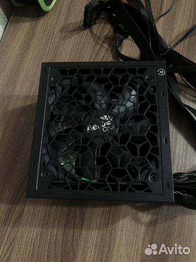 Блок питания 500W AeroCool Aero White