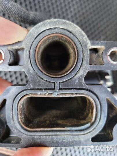 Термостат Discovery Sport 2016 LR073694