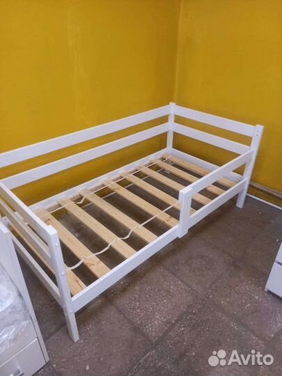 Детская кровать из массива берёзы