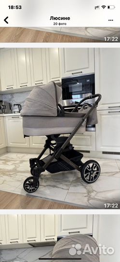 Прогулочная коляска