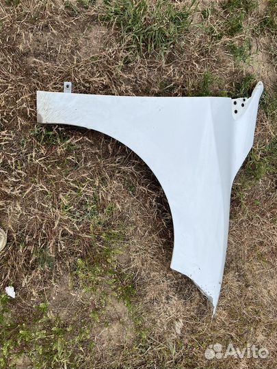 Крыло Renault megane 3