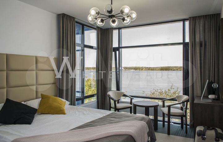 Коттедж 333,4 м² на участке 6 сот.