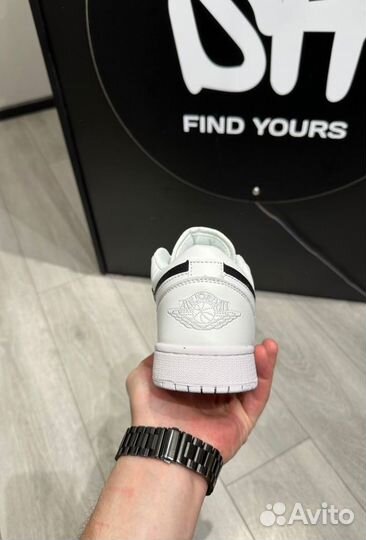 Кроссовки Air Jordan 1 Low Panda