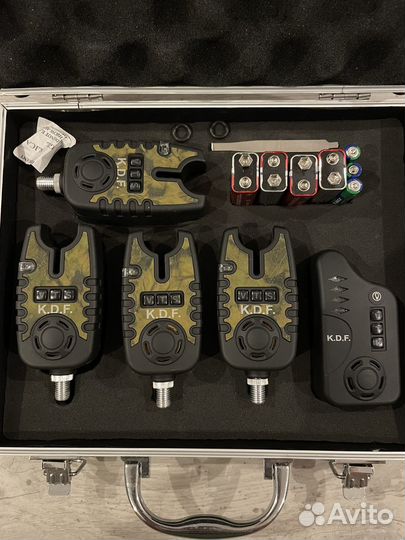 Набор электронных сигнализаторов поклевки