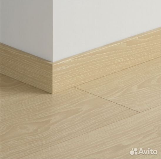 Плинтус Quick-Step qspskr04089