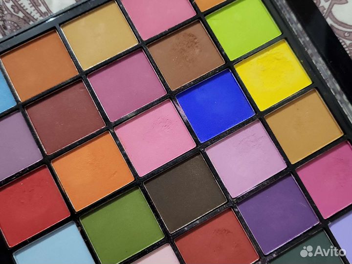 Палетка теней revolution maxi reloaded 45 цветов