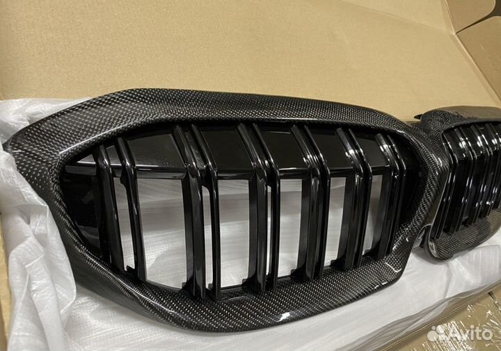 BMW G20 решетка радиатора в М стиле, карбон