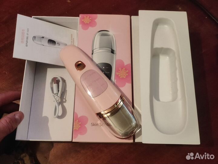 Прибор для чистки лица