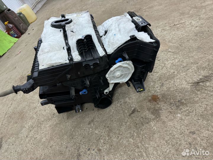 Корпус отопителя печки Hyundai ix35 2014