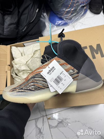 Кроссовки Yeezy qntm Flash Orange