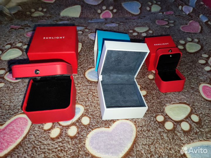 Подарочные коробочки для ювелирных изделий