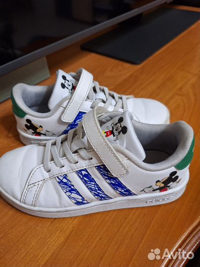 Кроссовки adidas