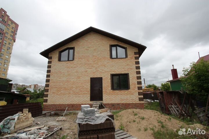 Строительство домов. Строительная бригада