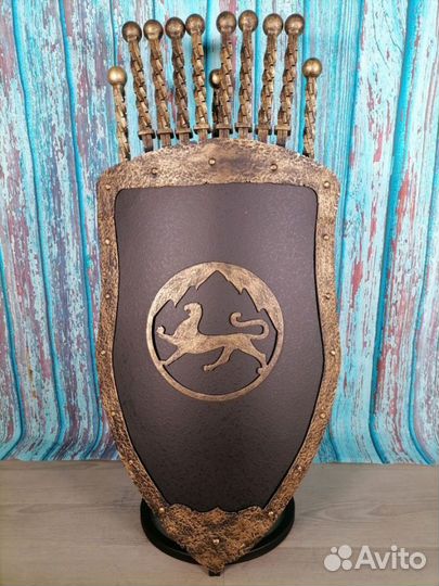 Каминный набор Щит-подставка Барс на 8 шампуров Бе