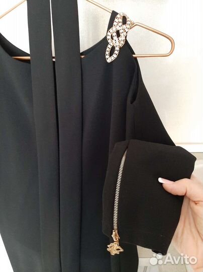 Платья вечерние