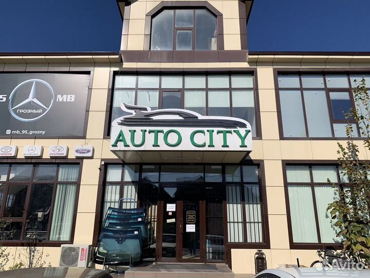 Комплект для демонтажа панелей салона и медиа устр