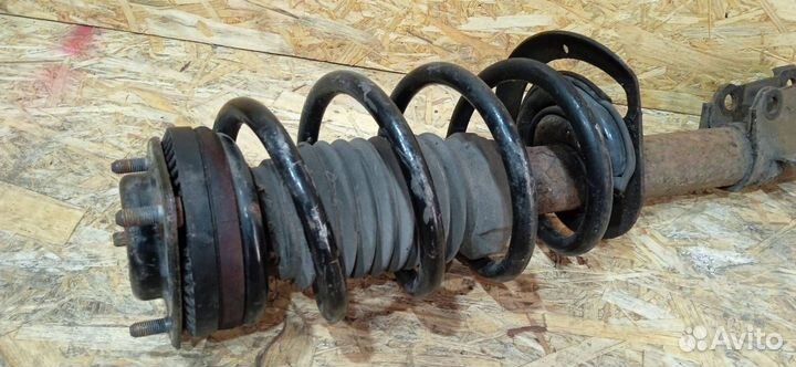 Стойка амортизатора Chrysler Sebring 3 2007