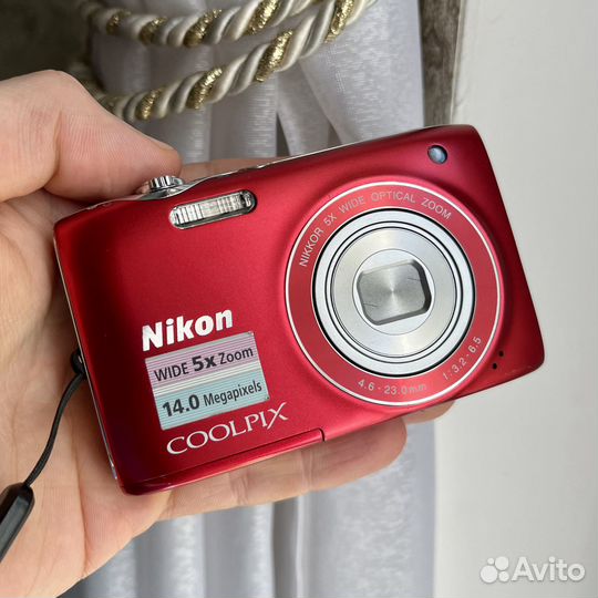 Цифровой фотоаппарат Nikon, Sony, Samsung