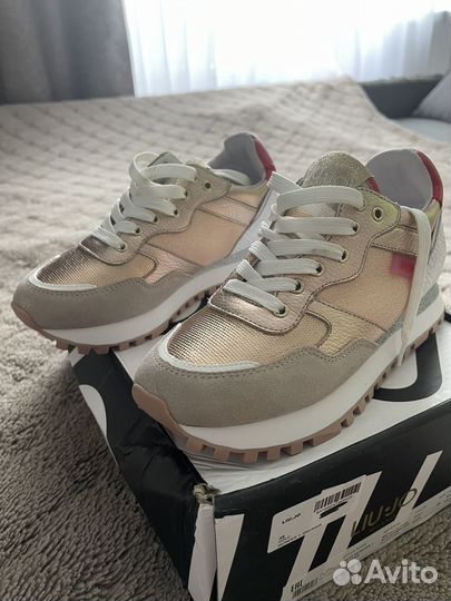 Кроссовки женские Liu jo 35 размер