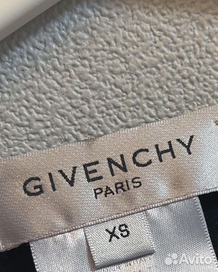 Свитер givenchy оригинал