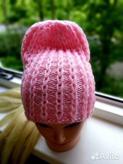 Шапка женская вязаная