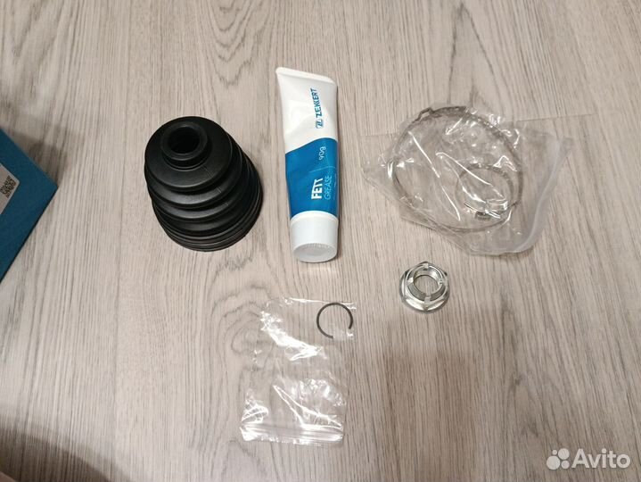 Пыльник шруса Zekkert SM-1152S