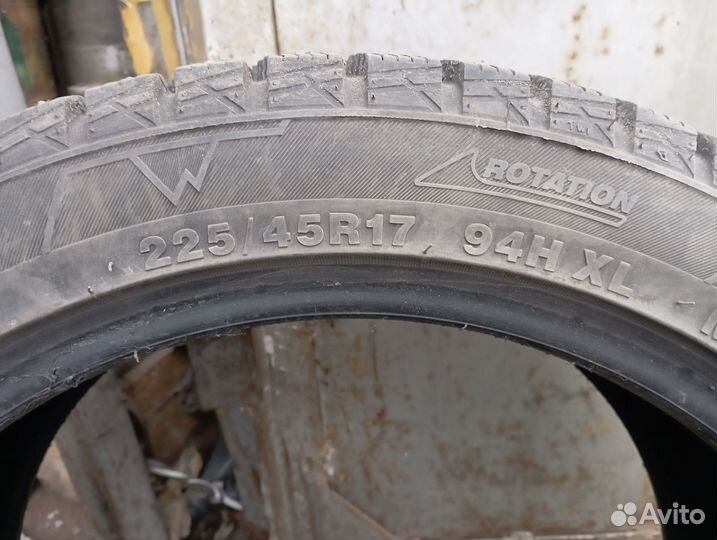 Sunny NW631 225/45 R17