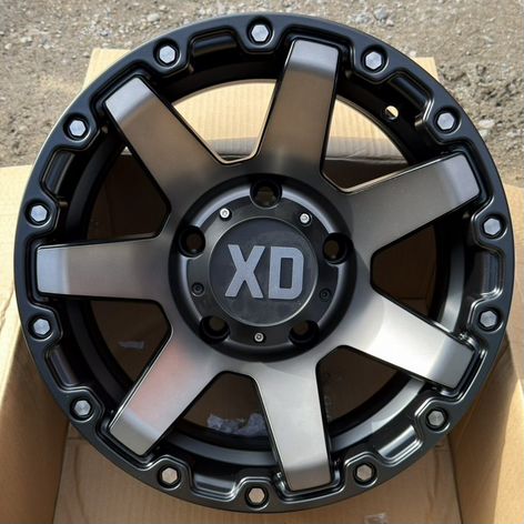 Литые диски Sakura Wheels 181 7×R15 5×139.7