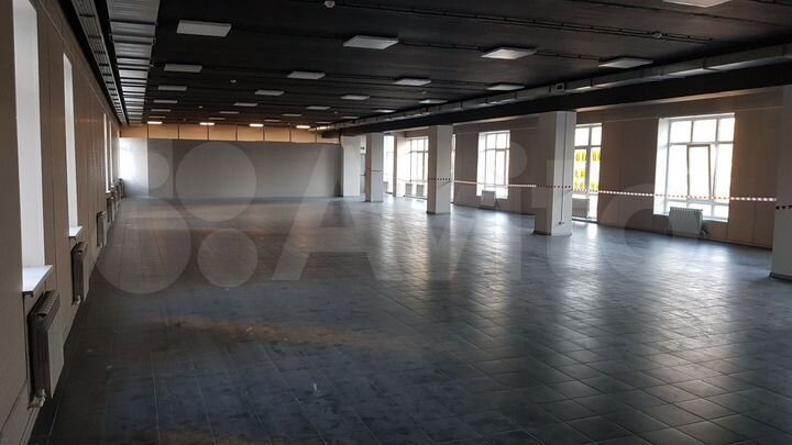 Торговая площадь, 380 м²