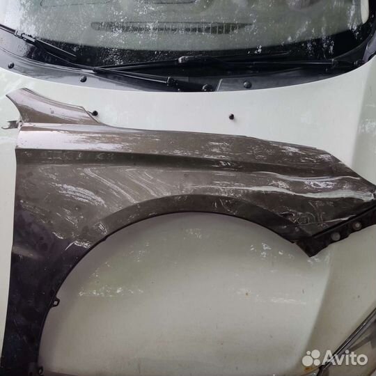 Крыло лада веста