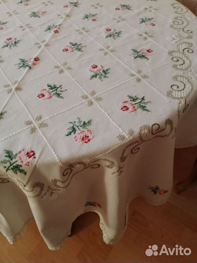 Скатерть Винтаж Европа вышивка