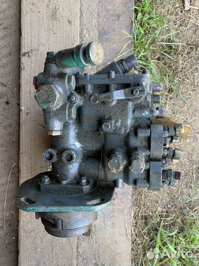 Топливные насосыдля тракторов Т-40, Т-25