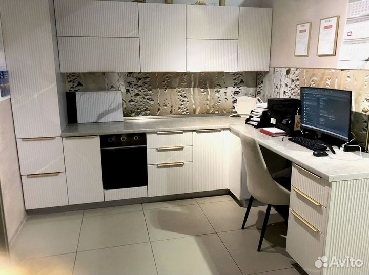 Кухонный гарнитур