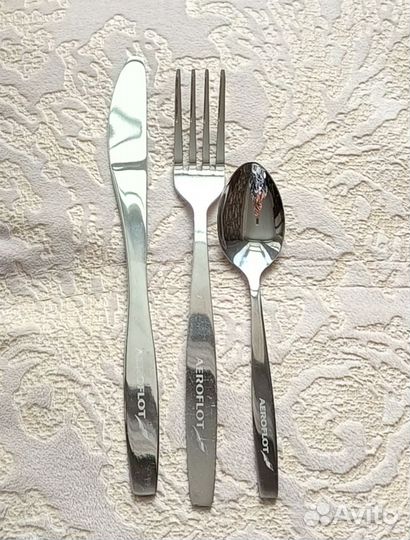 Набор столовых приборов