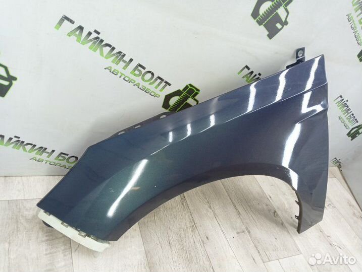 Крыло переднее левое Ford Focus хэтчбек 5дв iqdb