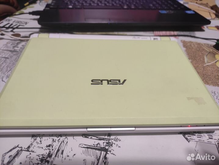 Нетбук Asus eee pc 2g surf
