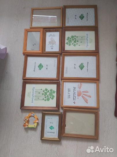 Рамки для фото и картин