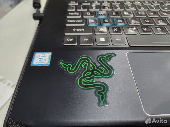 Acer predator triton 500